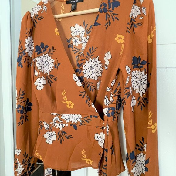 Forever 21 Tops - Floral Blouse S - Forever 21